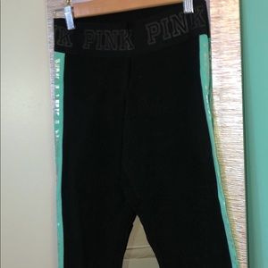 Small VS Pink Cropped Yoga Pants